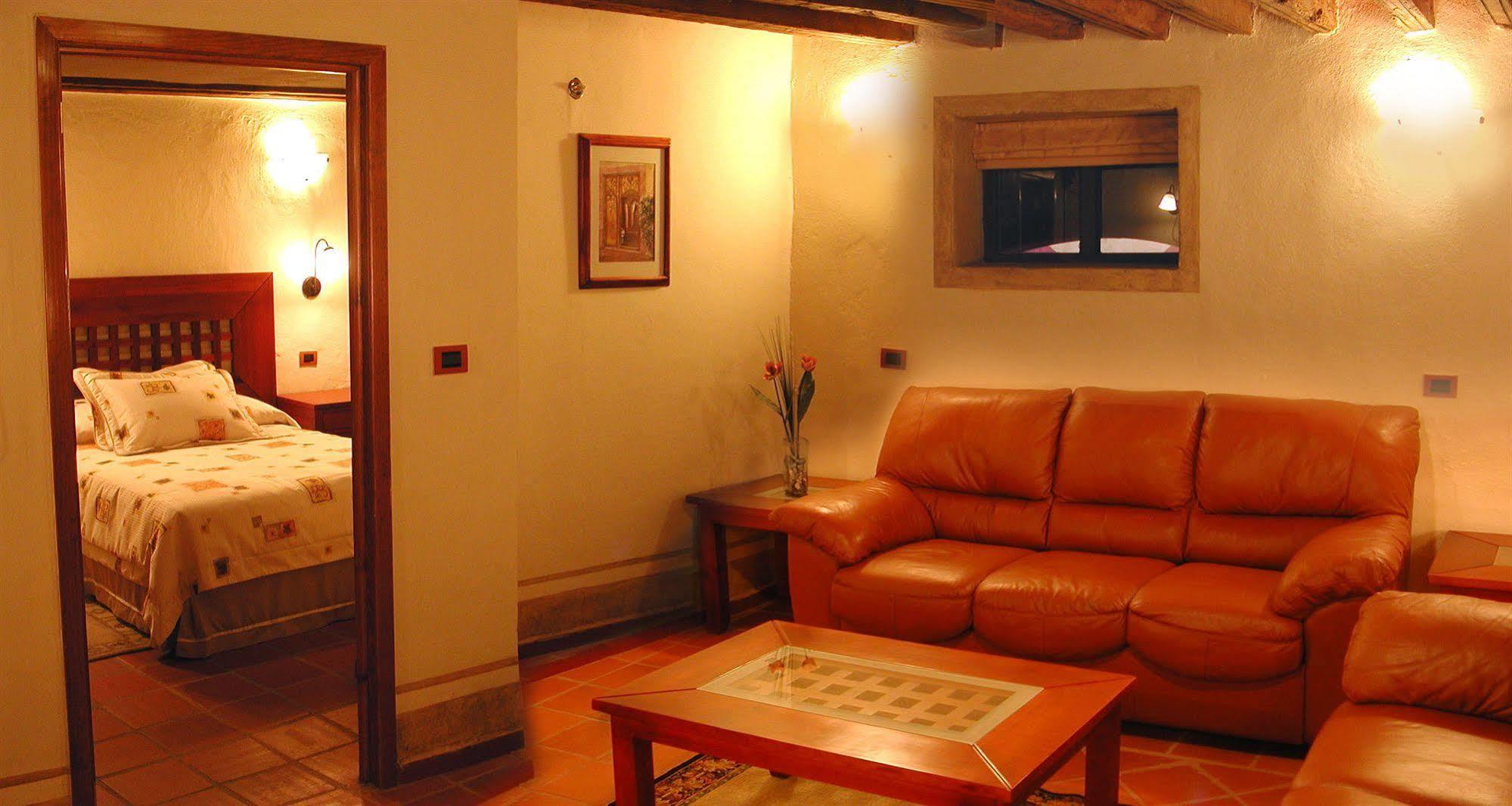 Hotel Quinta Santiago Querétaro Eksteriør bilde